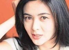 关之琳的生活照,岁月静好，优雅依旧