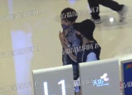 娱乐圈吃瓜抖音背景图,揭秘抖音吃瓜背后的精彩瞬间