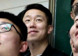 考研张宇个人资料简介,考研数学领域的领军人物，揭秘其传奇人生与学术成就
